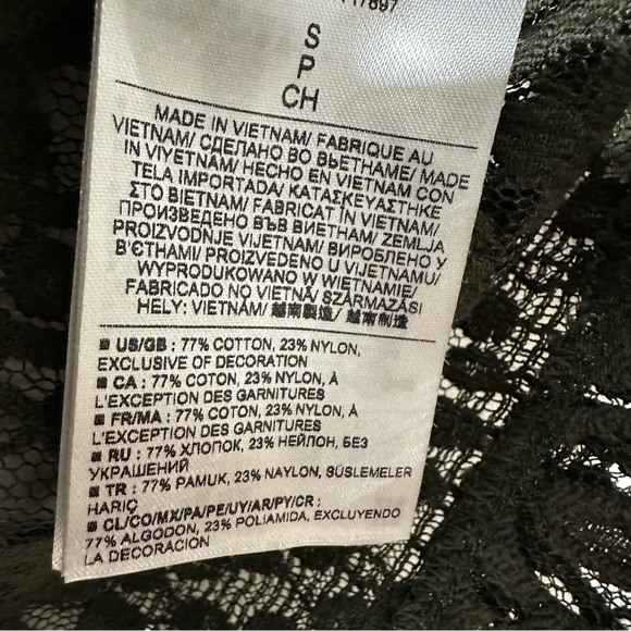 Banana Republic lace shirt - Picture 3 of 8